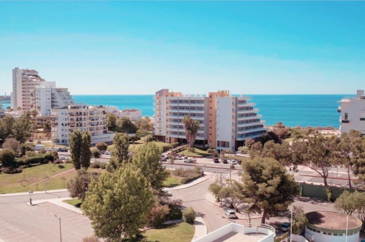 Sunrise Seaview Apartment 8 Floor - Torre Verde 3 Castelos Portimao Exterior photo