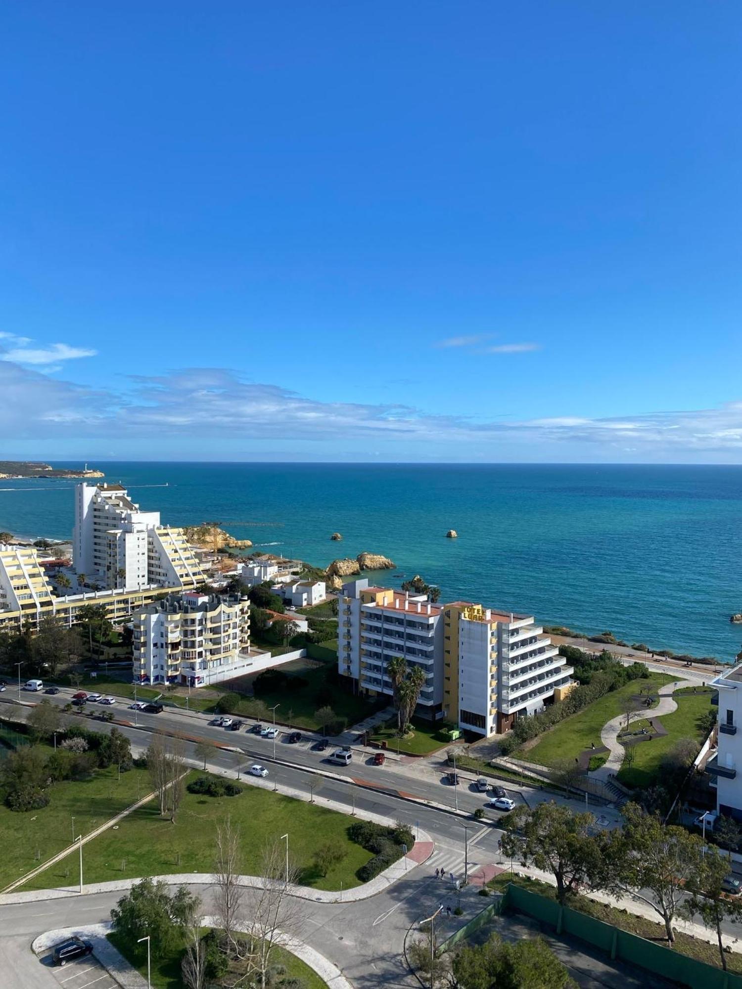 Sunrise Seaview Apartment 8 Floor - Torre Verde 3 Castelos Portimao Exterior photo