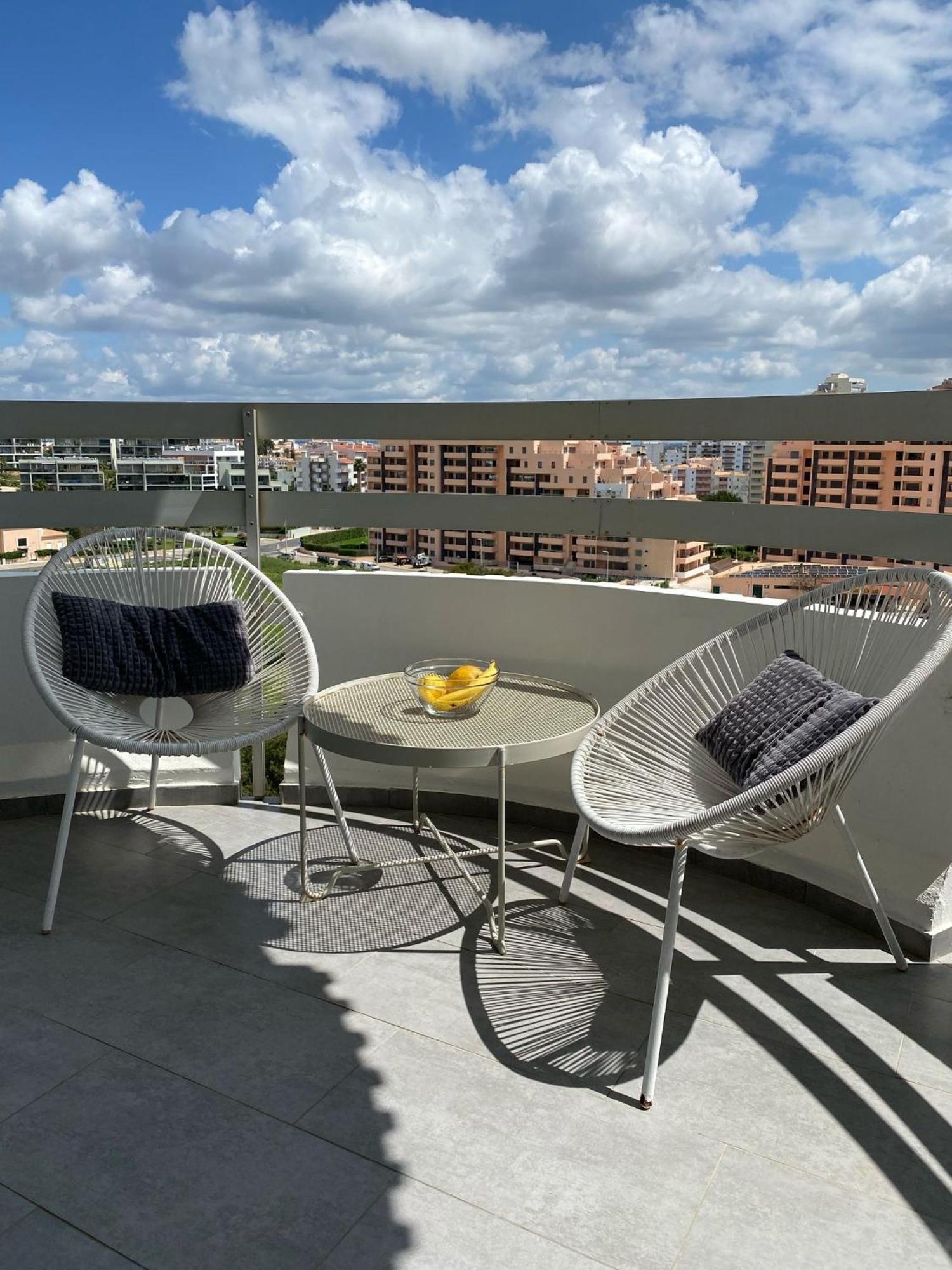Sunrise Seaview Apartment 8 Floor - Torre Verde 3 Castelos Portimao Exterior photo